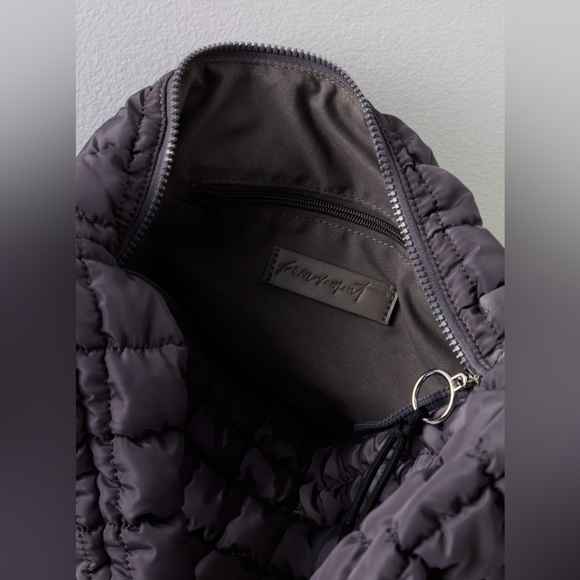 FREE WITH FIRST PURCHASE OF $300 OR MORE. NWT FREE PEOPLE QUILTED BAG - Picture 5 of 5